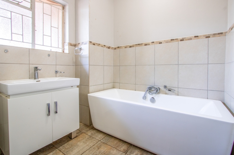 7 Bedroom Property for Sale in Die Bult North West